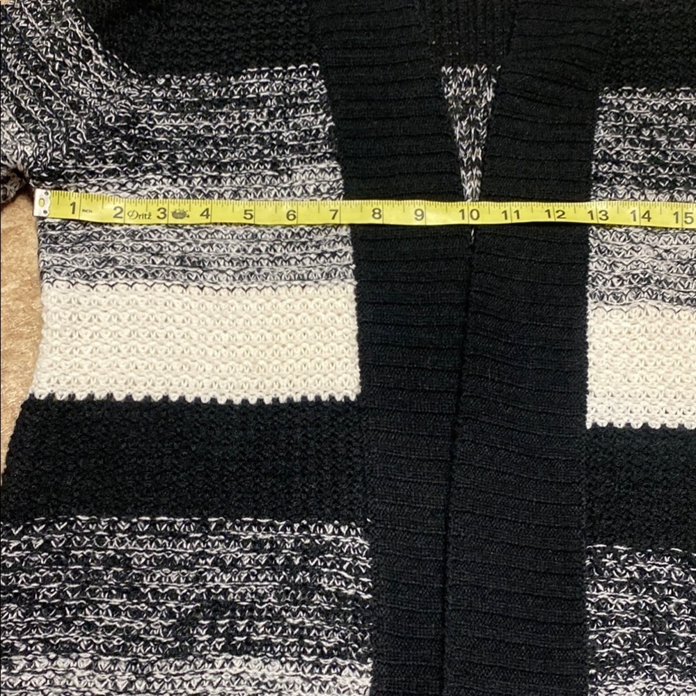 Black and White Striped Medium Cardigan Sweater Collegiate Fall Office - Picture 7 of 14